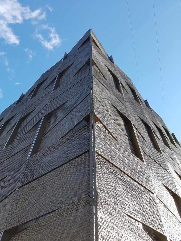 geos warenhaus streckmetall 05