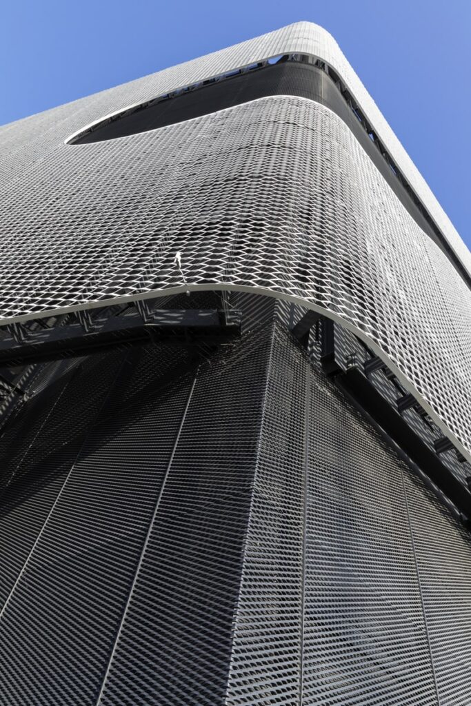 streckmetall architektur fassade lidl parkhaus neckarsulm masche mtc r257 07