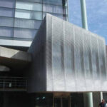 Nai Niederlande Streckmetall-Fassade
