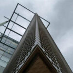 Nai Niederlande Streckmetall-Fassade