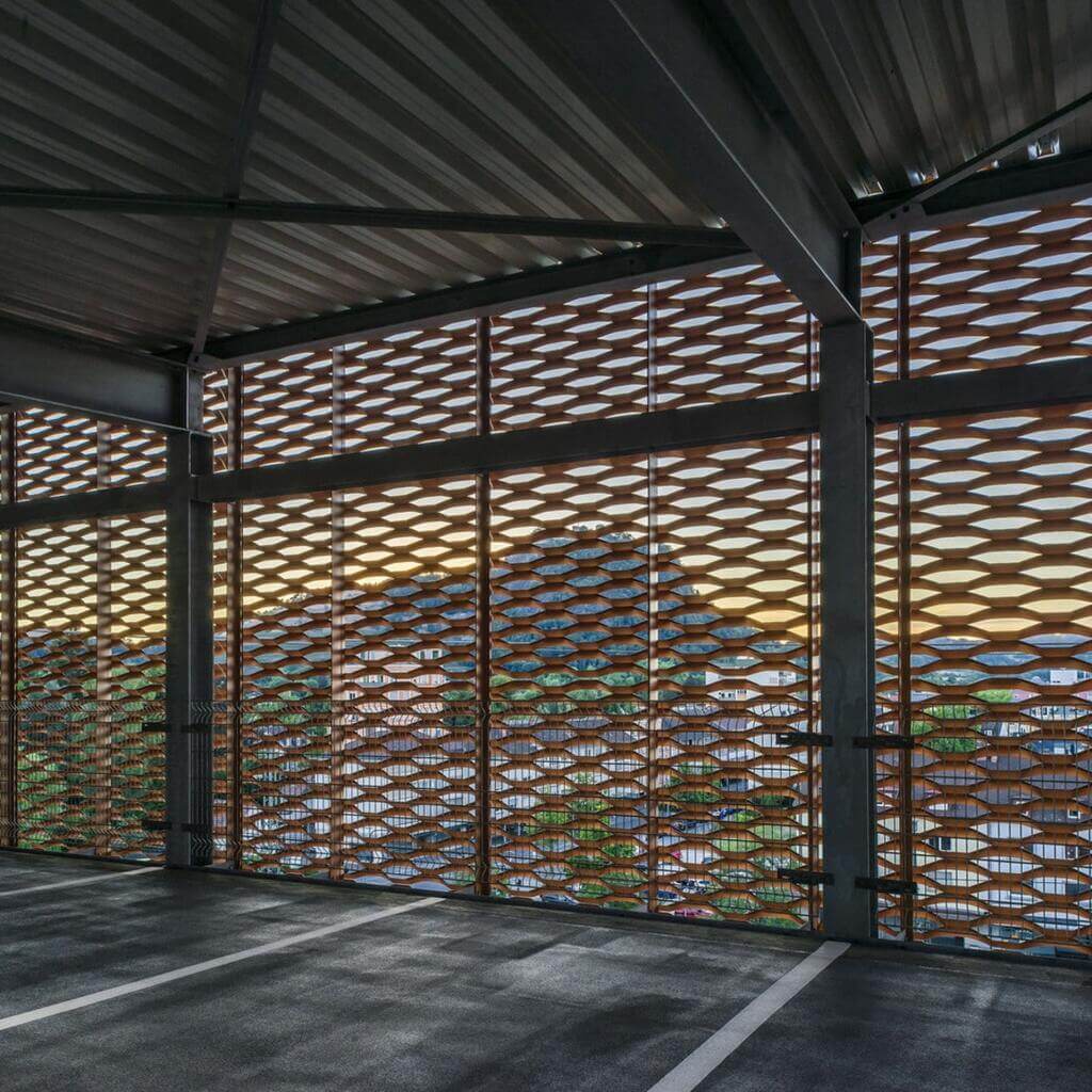 Streckmetall Architektur Fassadenverkleidung Parkhaus Singen