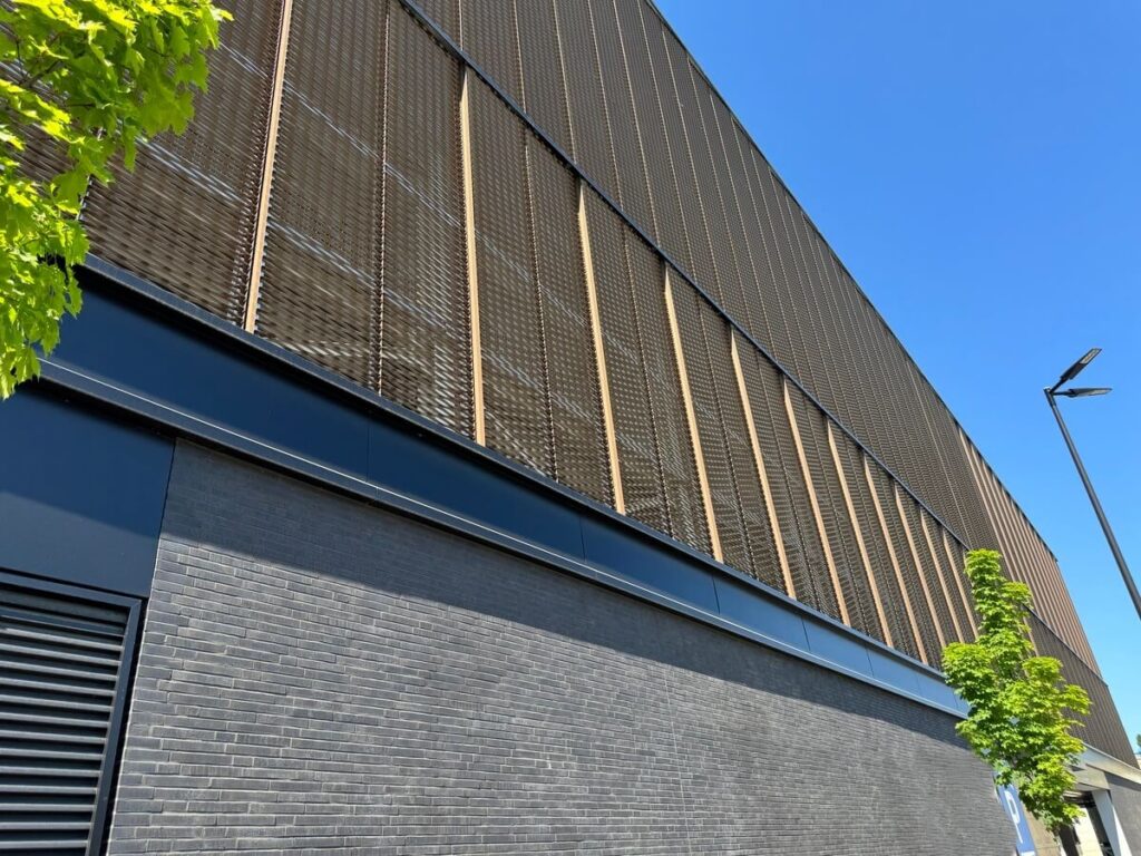 Streckmetall Architektur Fassadenverkleidung für Parkhäuser